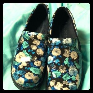 Klogg brand slip resistant shoes